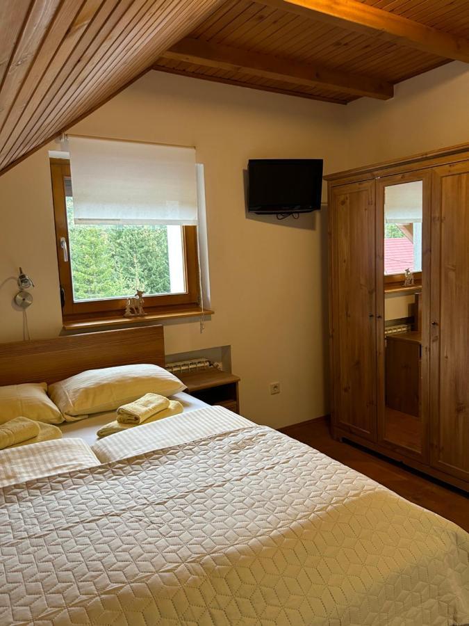 Guest House Alpha Ski Camp Яхорина Экстерьер фото